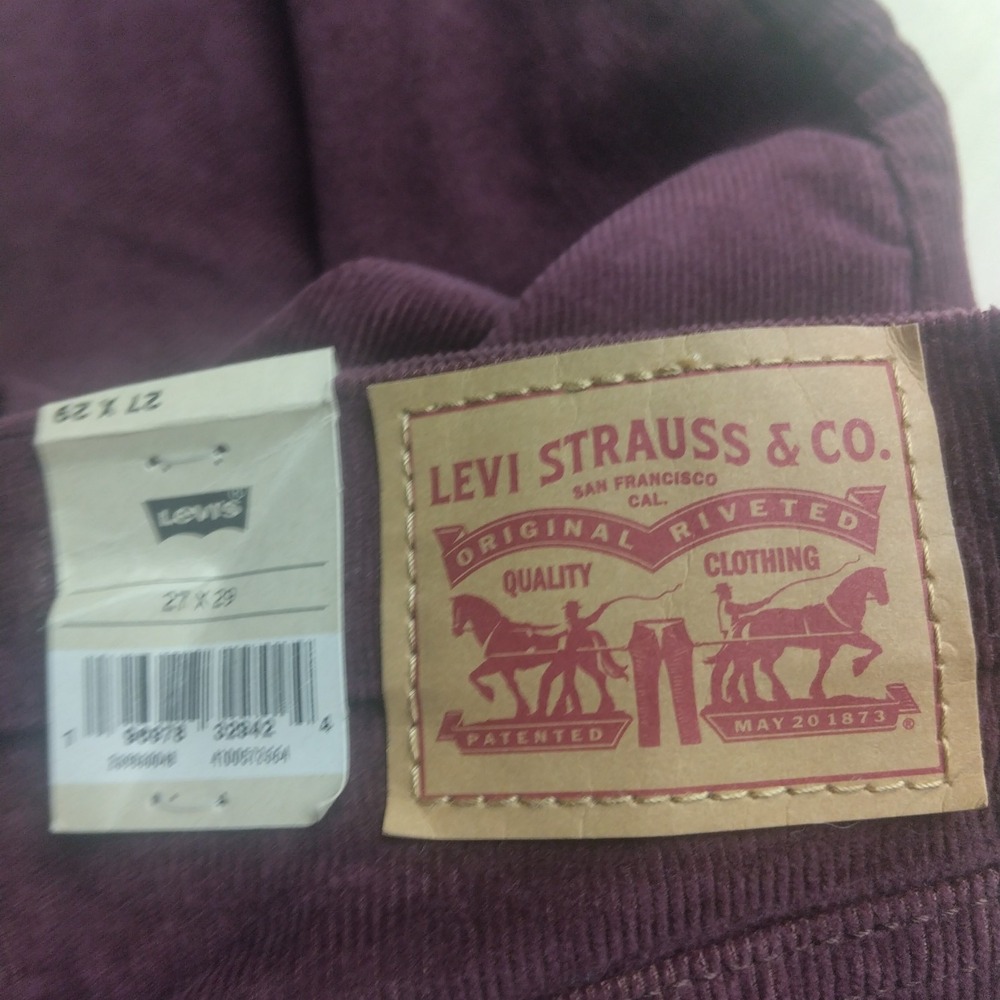 LEVI'S Women's High Waisted Corduroy Mom Jeans Burgundy 27x29 Marron Burgundy-NW - Picture 6 of 12